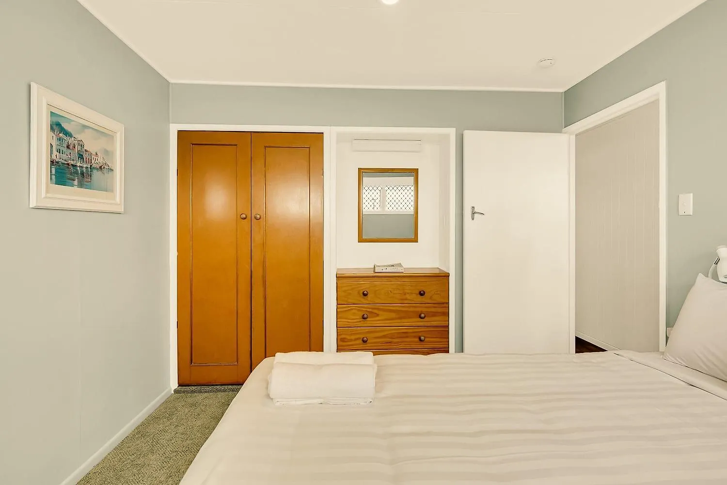 Sparkling Waters Unit 1 Gold Coast